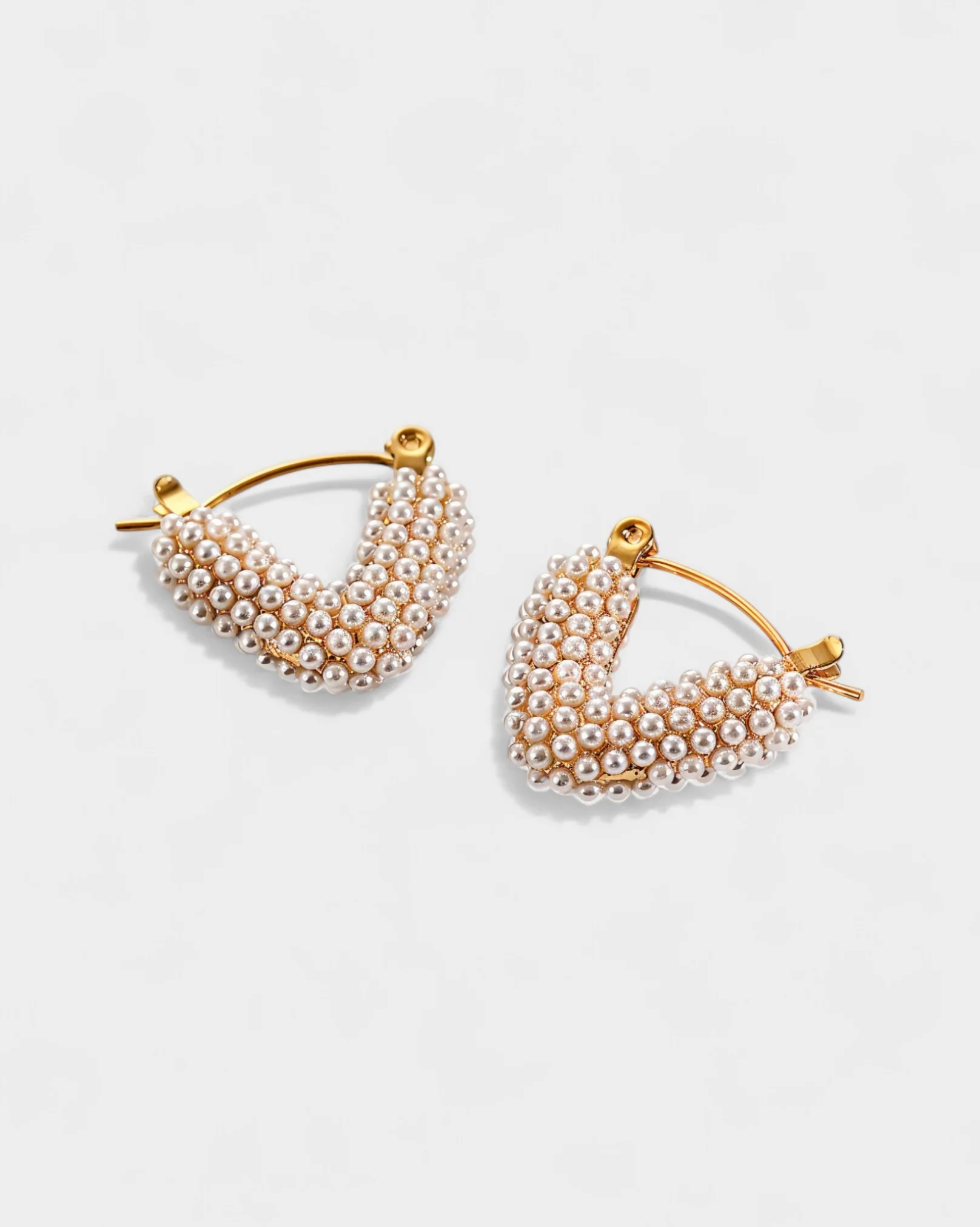DEYARA Pearl Earrings - Image 3
