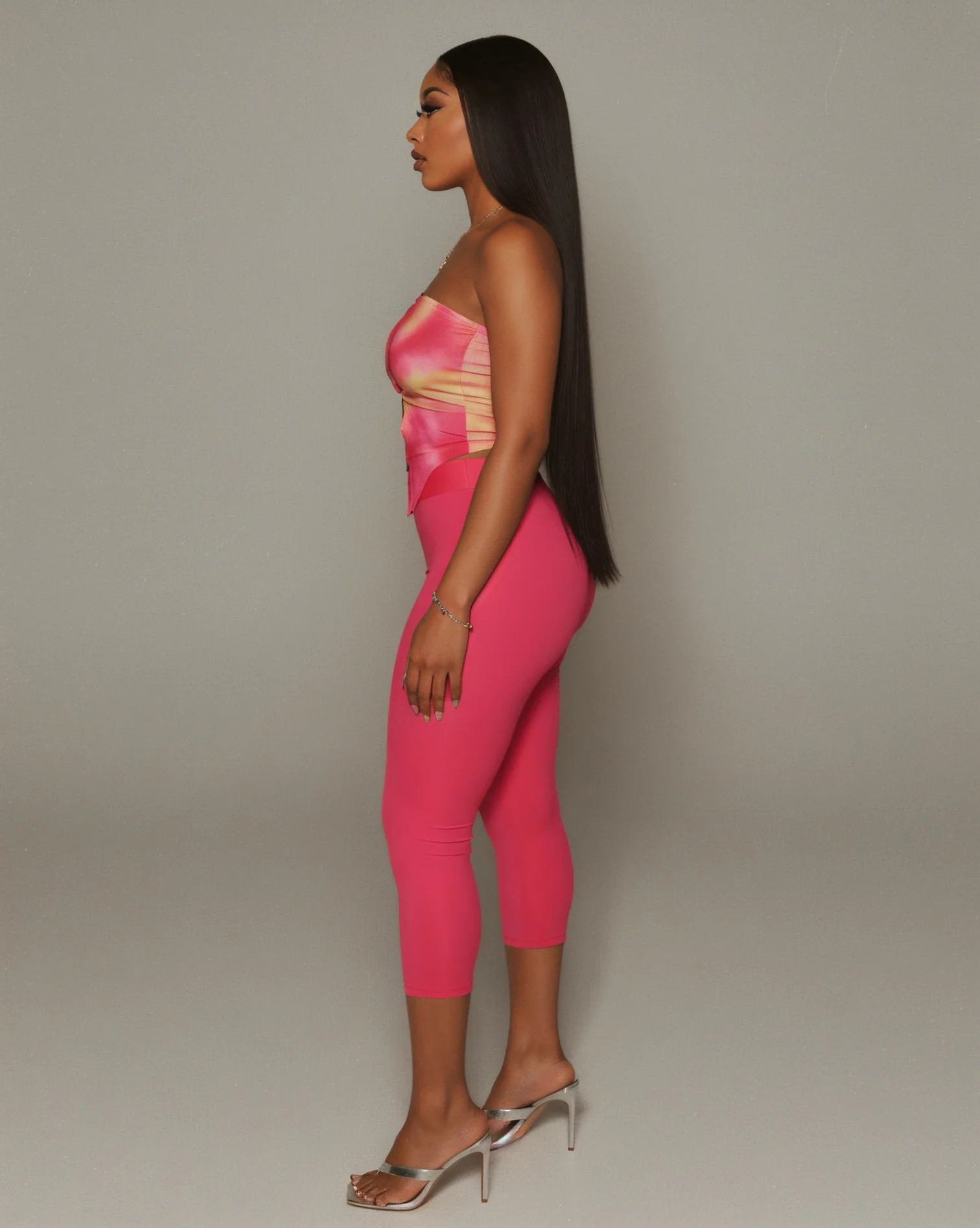 ELLIE Strapless Ring Detail Top & Capri Pants - Image 3