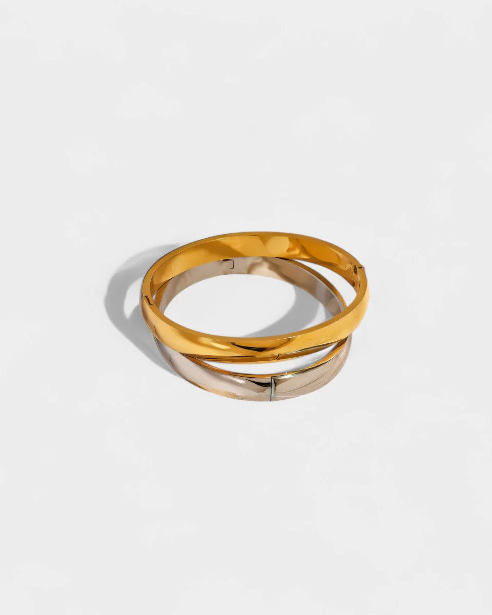 PERLA Bangle Bracelet - Image 3