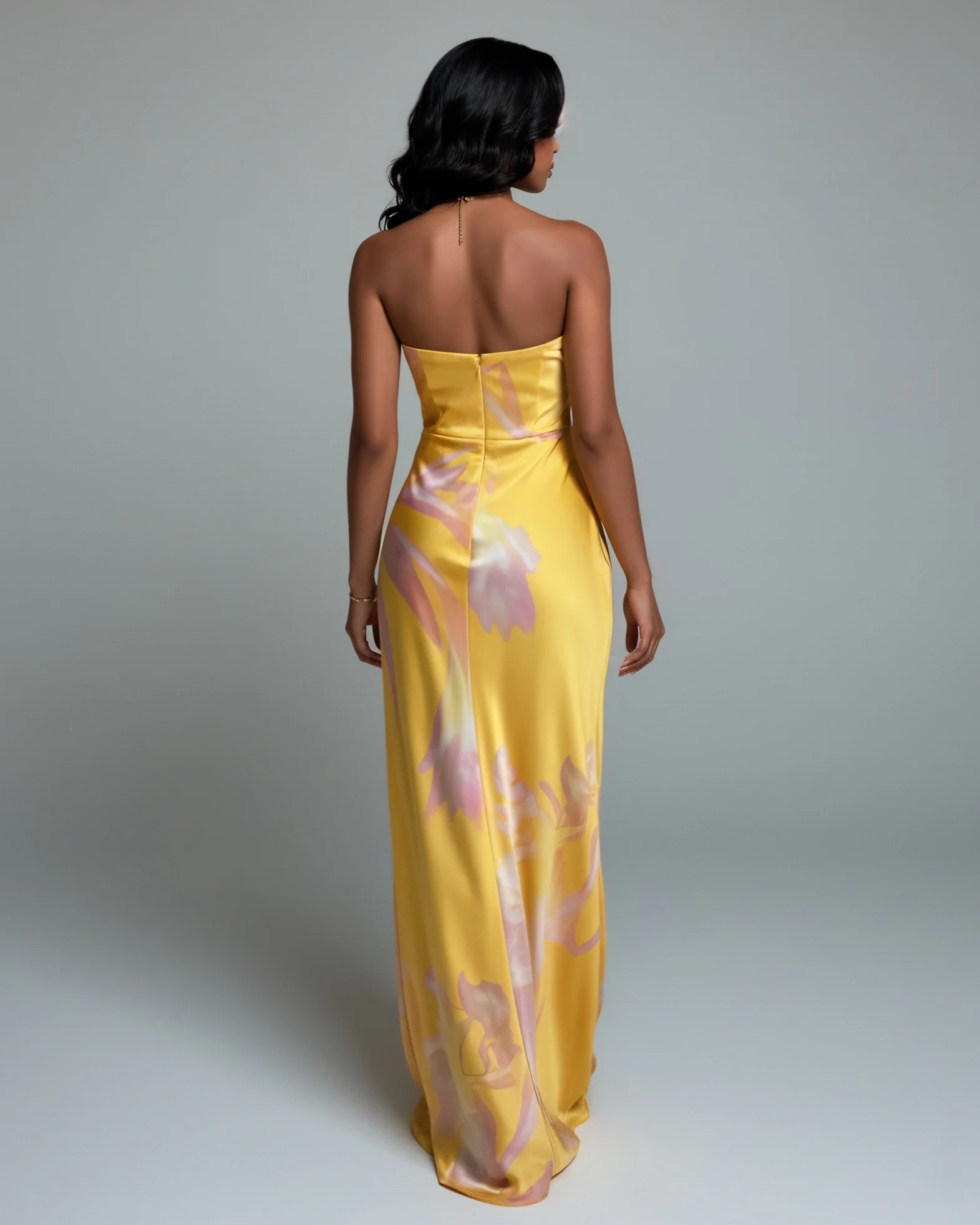 VEDA Halter Neck Sleeveles Maxi Dress - Image 4