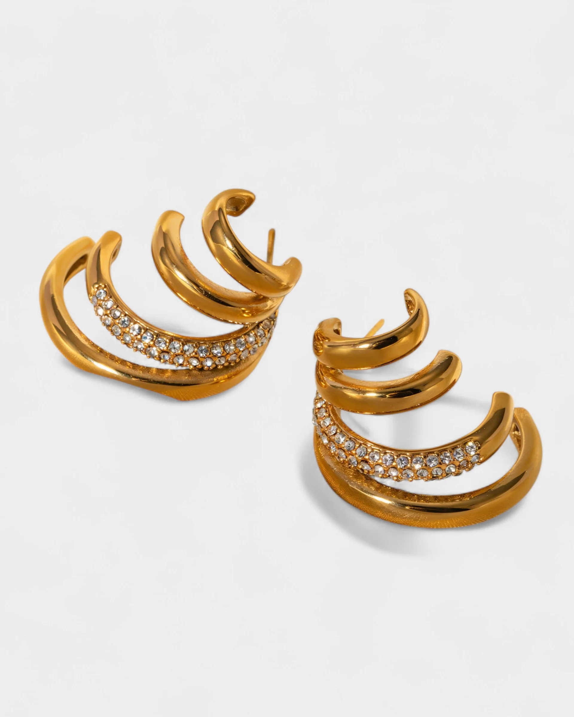 YSERA Stud Hoop Earrings - Image 3